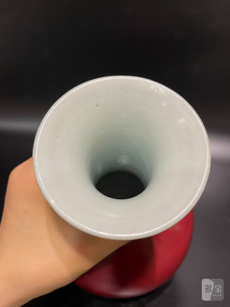 清乾隆 霁红釉荸荠瓶 - 图8